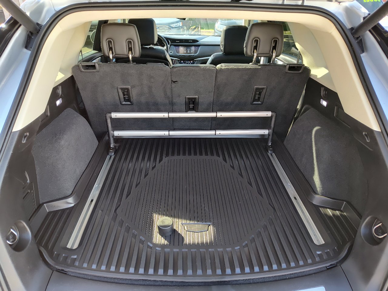 Used 2018 Cadillac XT5 Luxury w/ Driver Awareness Package image 7