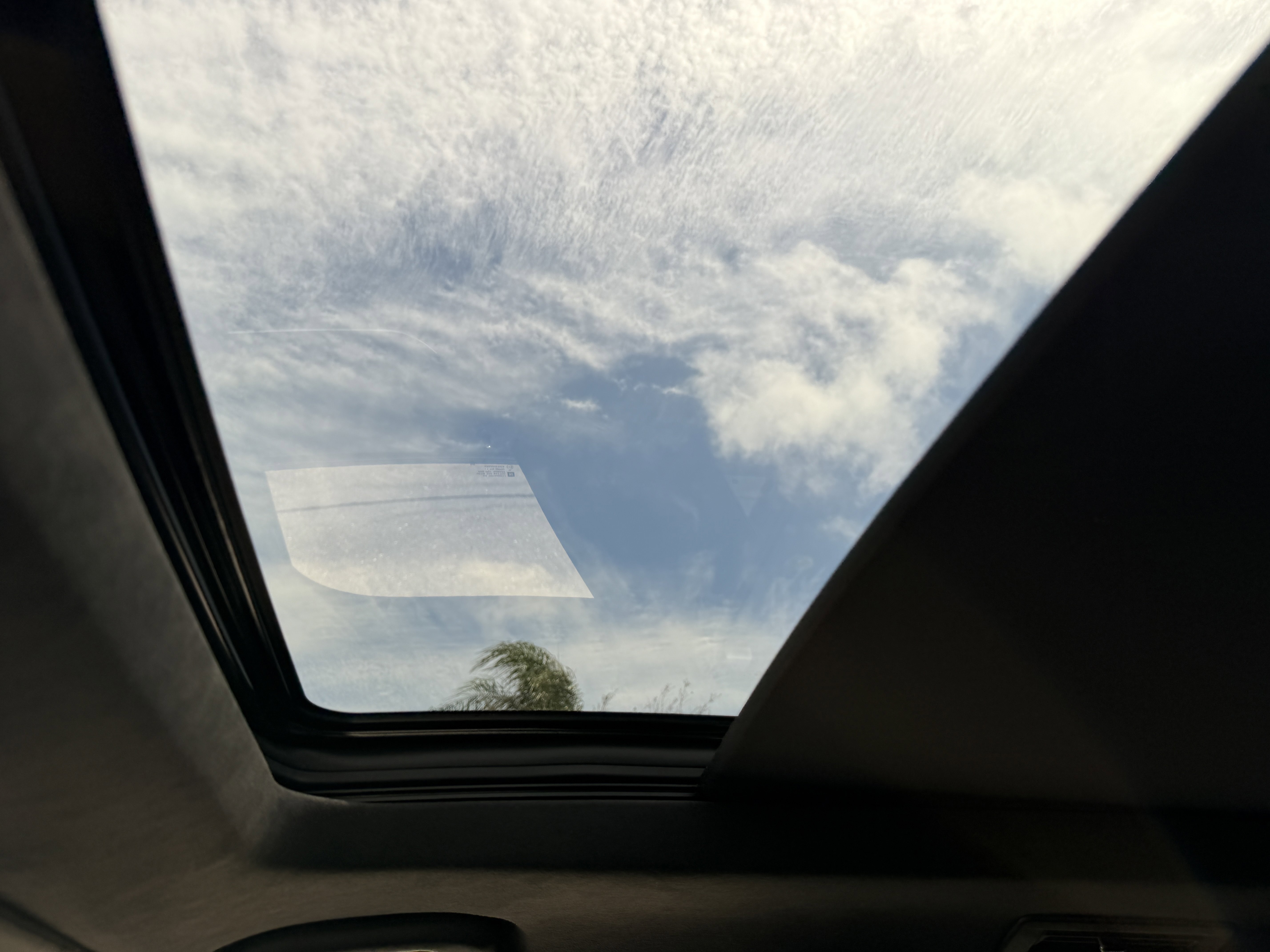 Certified 2025 Cadillac XT6 Sport w/ Platinum Package image 22