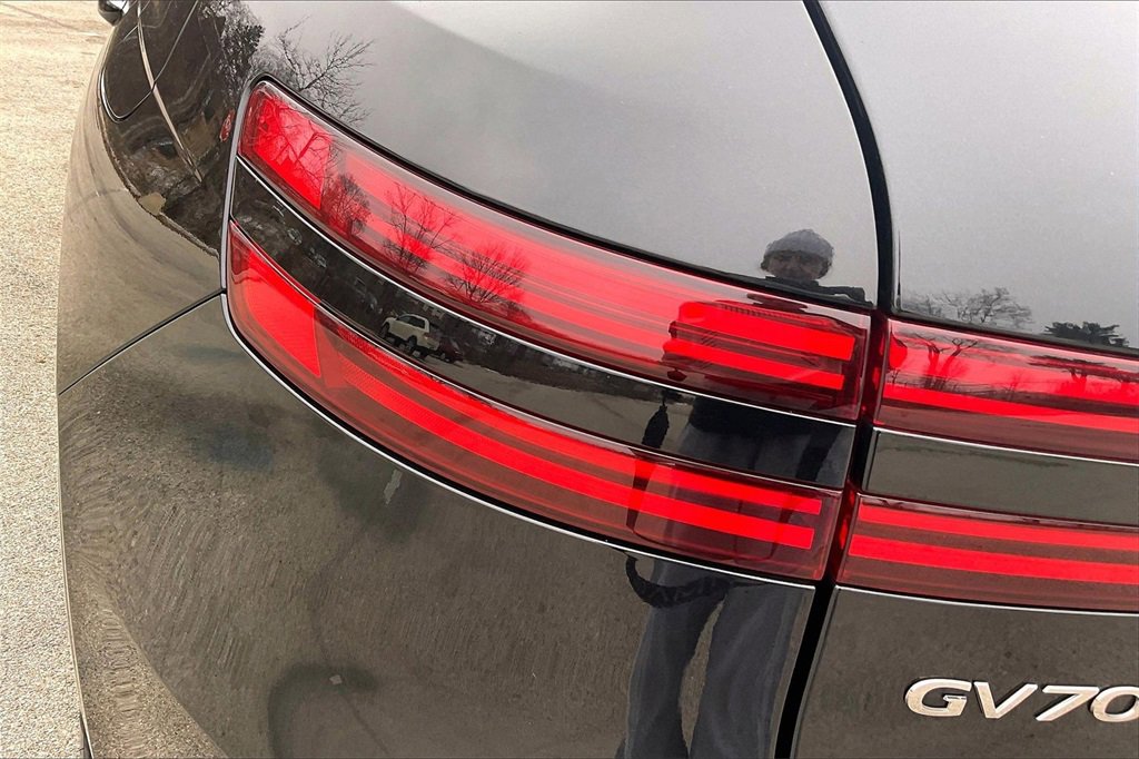 Used 2025 Genesis GV70 2.5T image 29