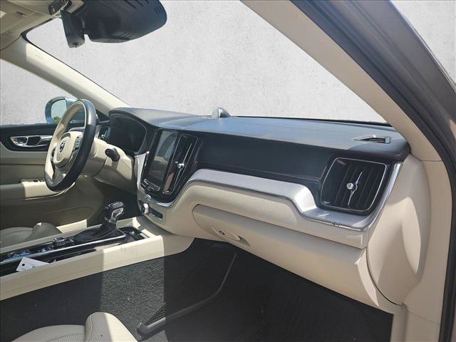 Used 2019 Volvo XC60 T6 Inscription w/ Protection Package Premier AWD/4WD image 19