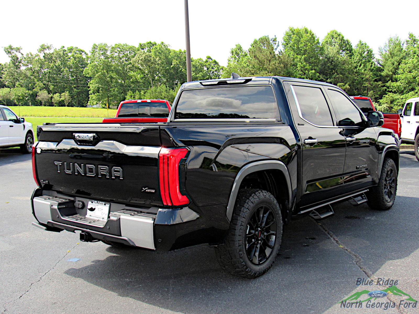 Used 2025 Toyota Tundra Limited image 5