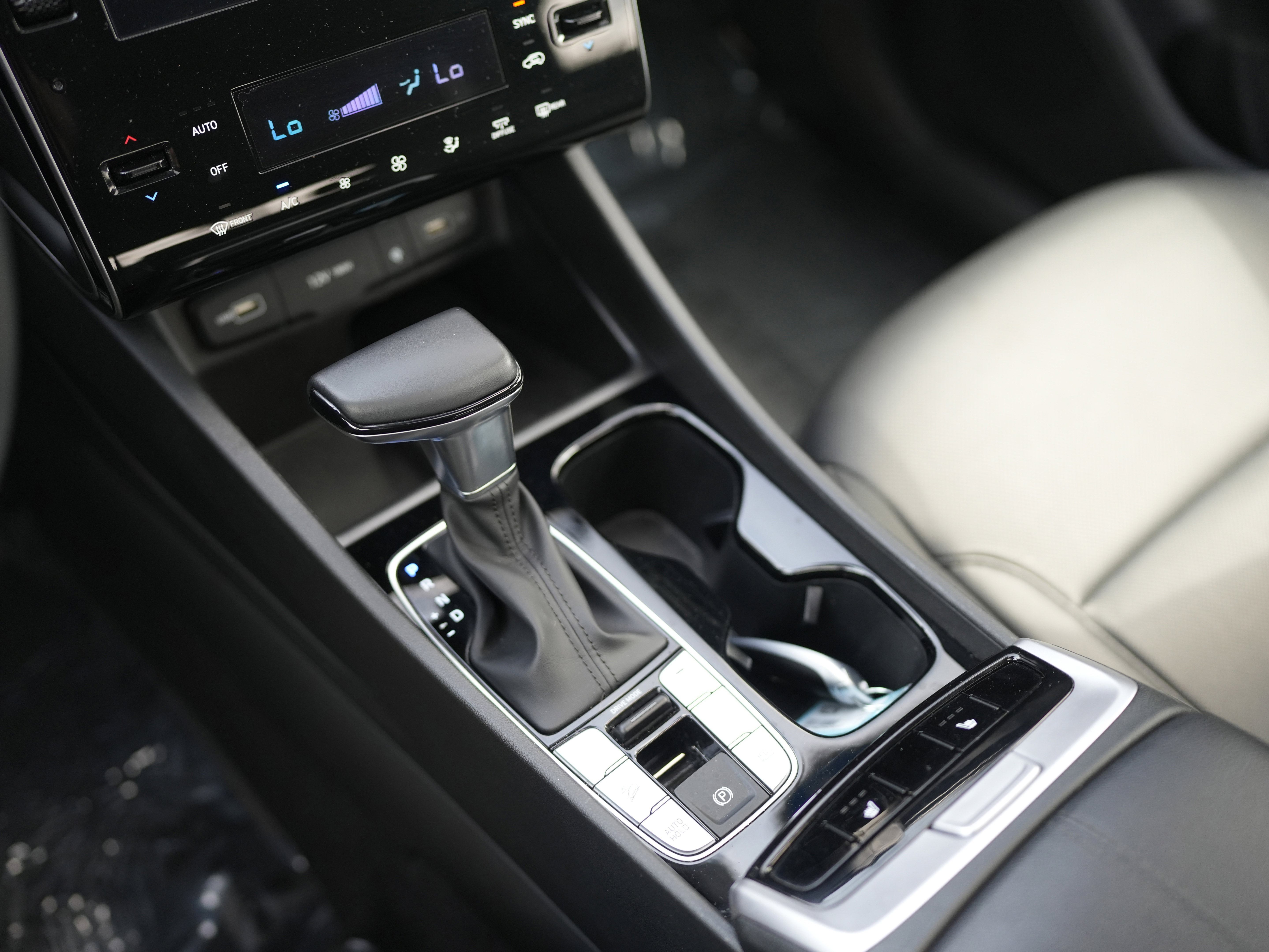 Used 2023 Hyundai Tucson SEL w/ Convenience Package FWD image 16