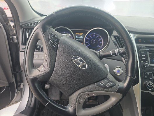 Used 2014 Hyundai Sonata Limited FWD image 10