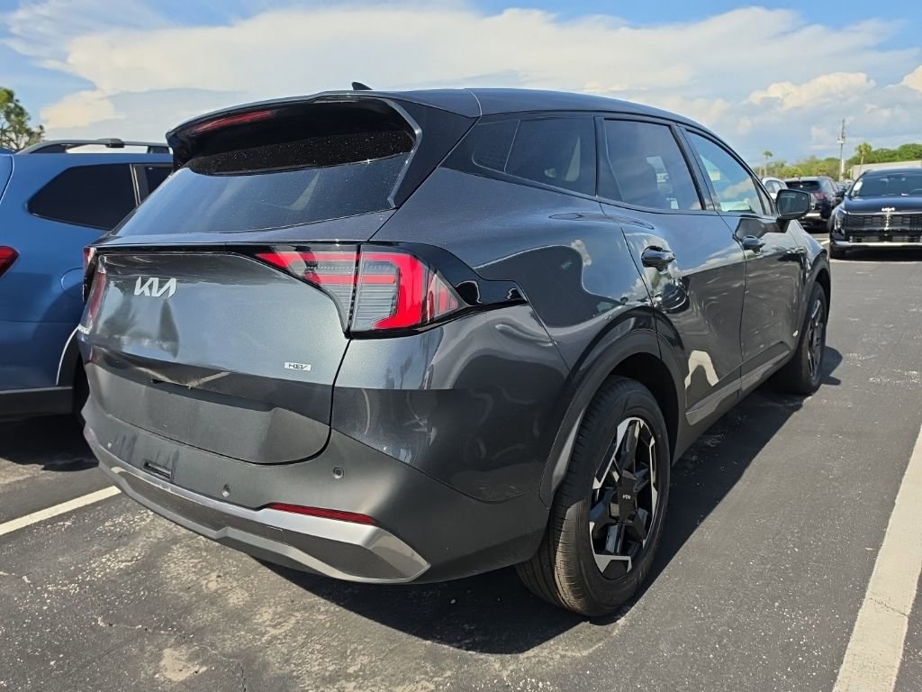 Certified 2026 Kia Sportage S AWD/4WD image 9