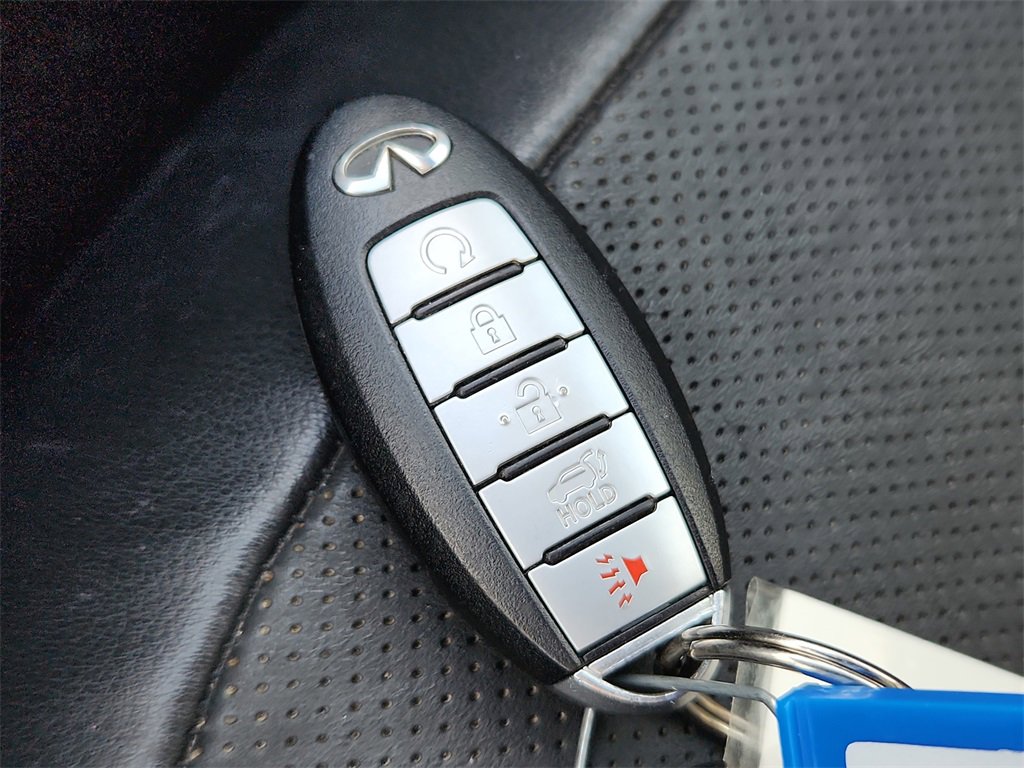 Used 2019 INFINITI QX50 Essential w/ Premium Heat Package image 30