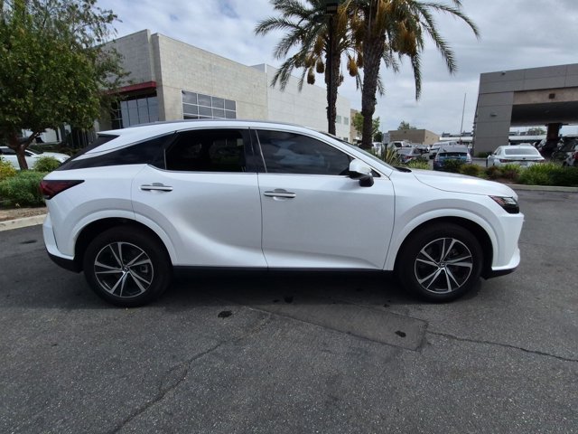 Used 2024 Lexus RX 350 FWD w/ Technology Package image 4