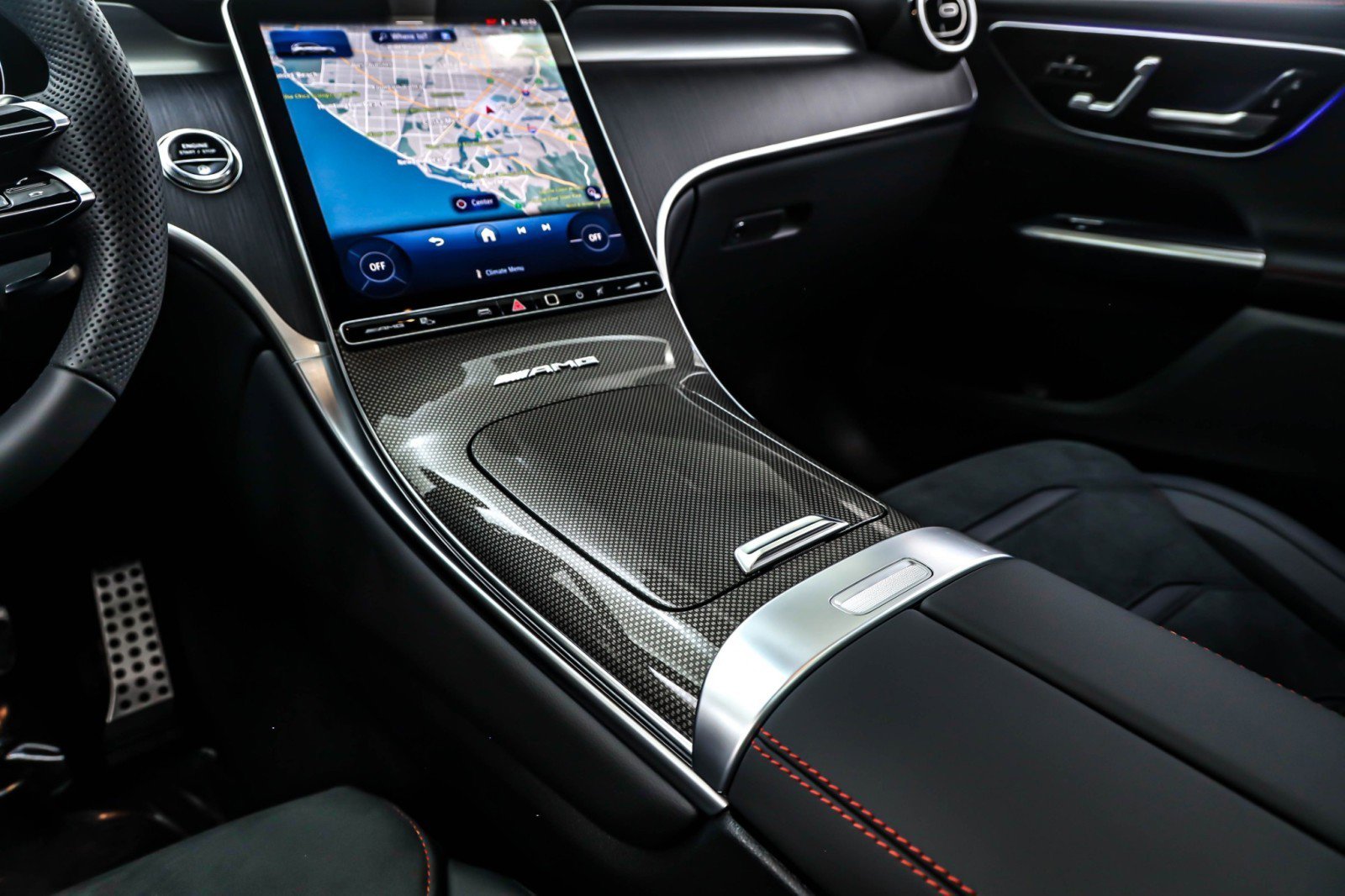 New 2026 Mercedes-Benz GLC 43 AMG 4MATIC image 6