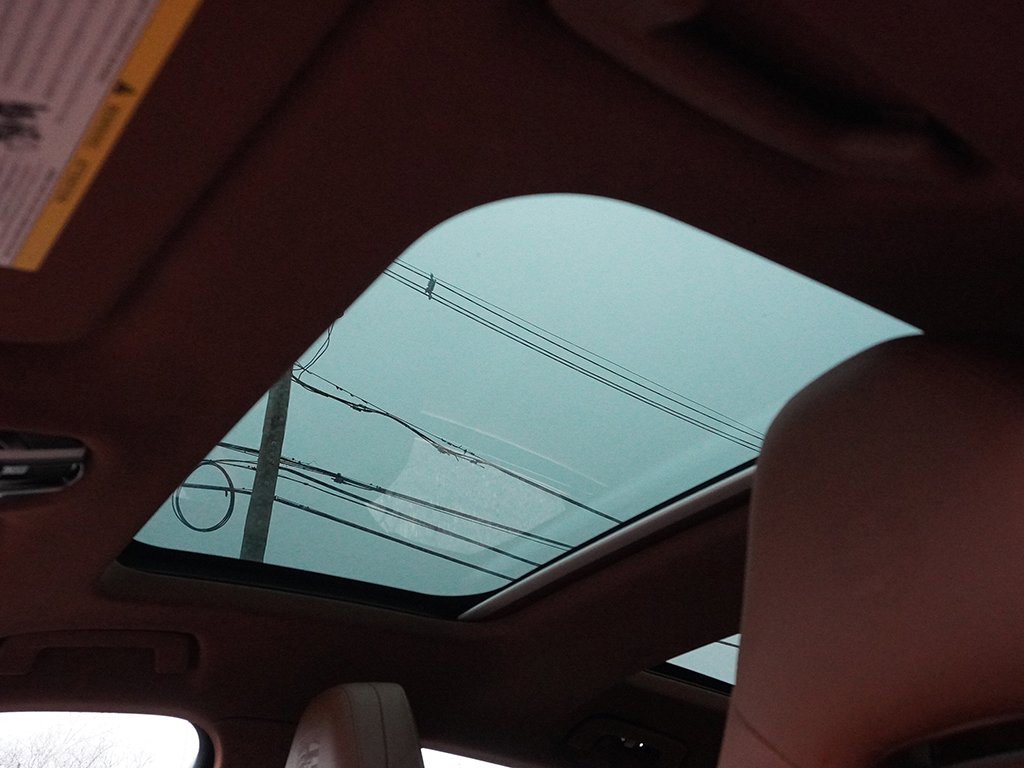 Used 2023 Porsche Panamera 4 Platinum Edition image 23