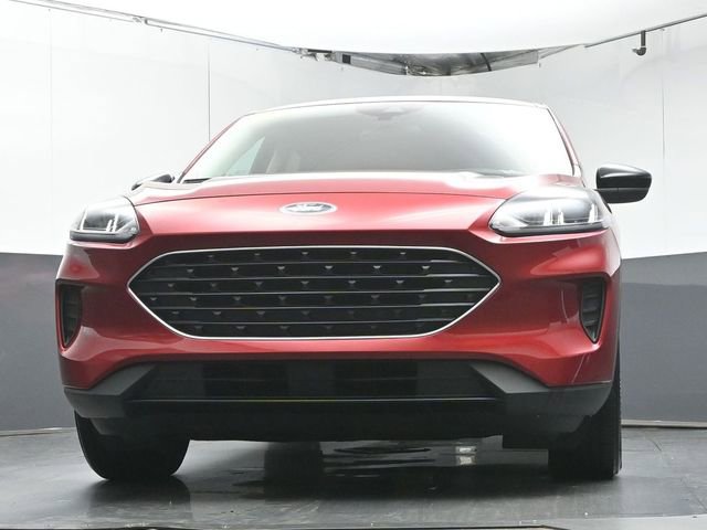 Used 2022 Ford Escape SE w/ SE Sport Appearance Package FWD image 32