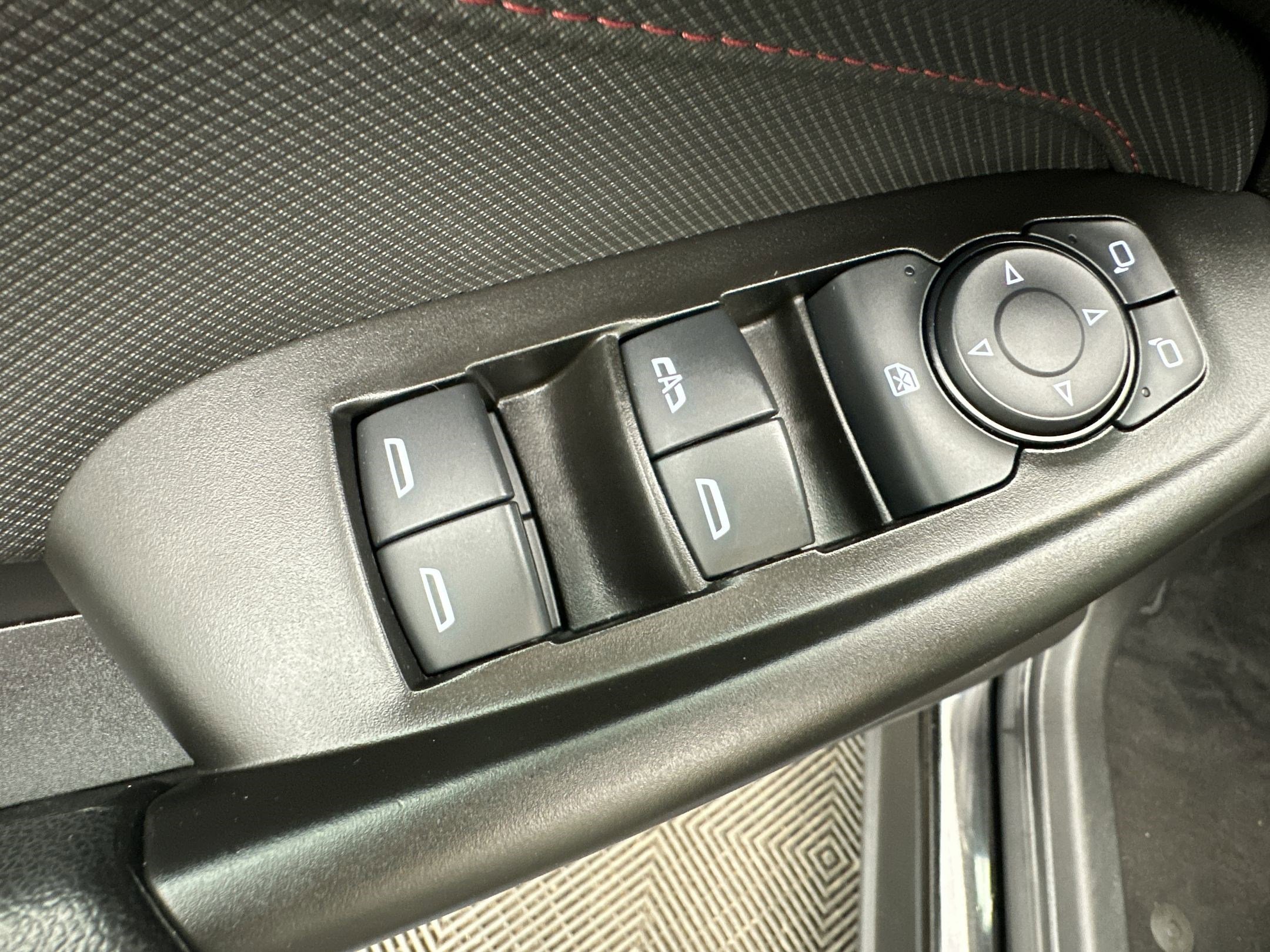 Certified 2023 Chevrolet TrailBlazer RS image 13