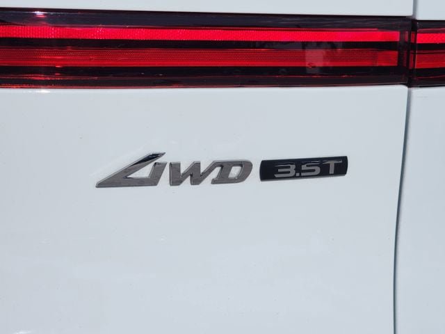 Used 2026 Genesis GV70 3.5T Sport Prestige AWD/4WD image 8