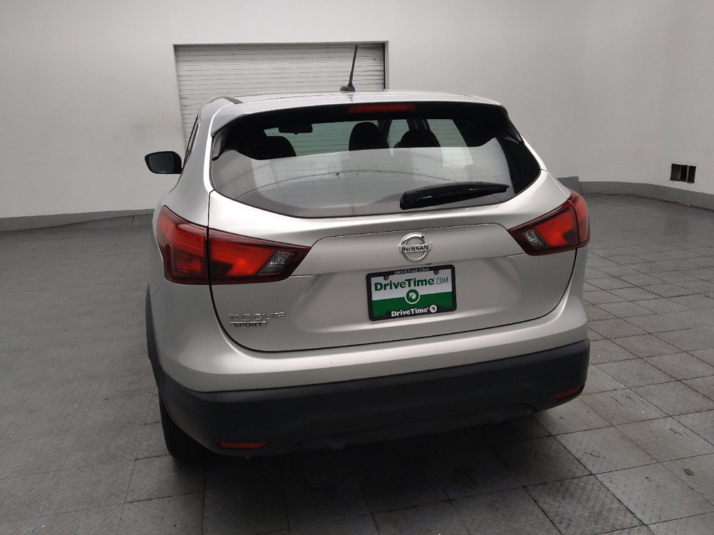 Used 2019 Nissan Rogue Sport S FWD image 6