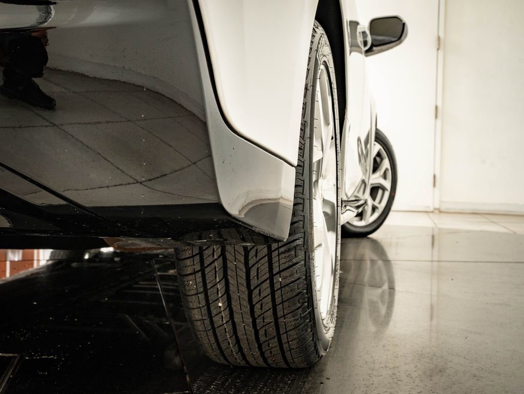 Used 2017 Chevrolet Volt Premier w/ Driver Confidence II Package FWD image 54