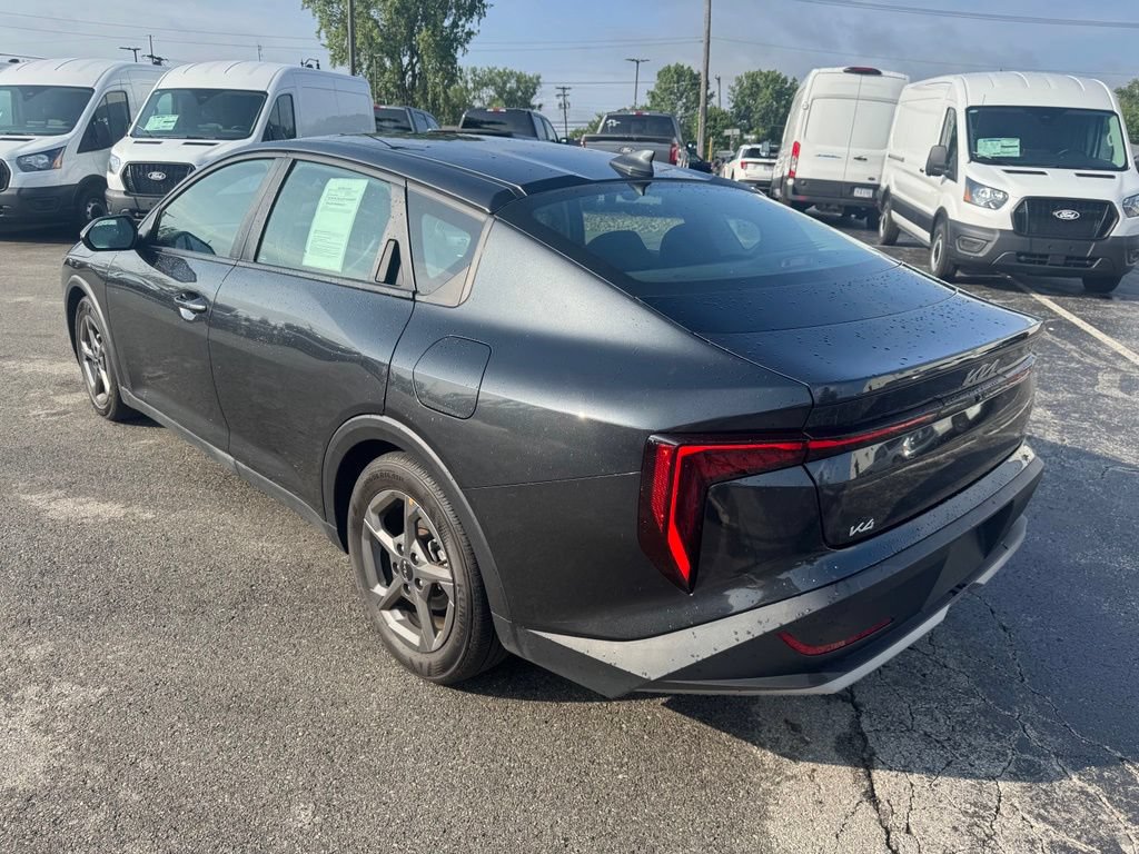 Used 2025 Kia K4 FWD image 5