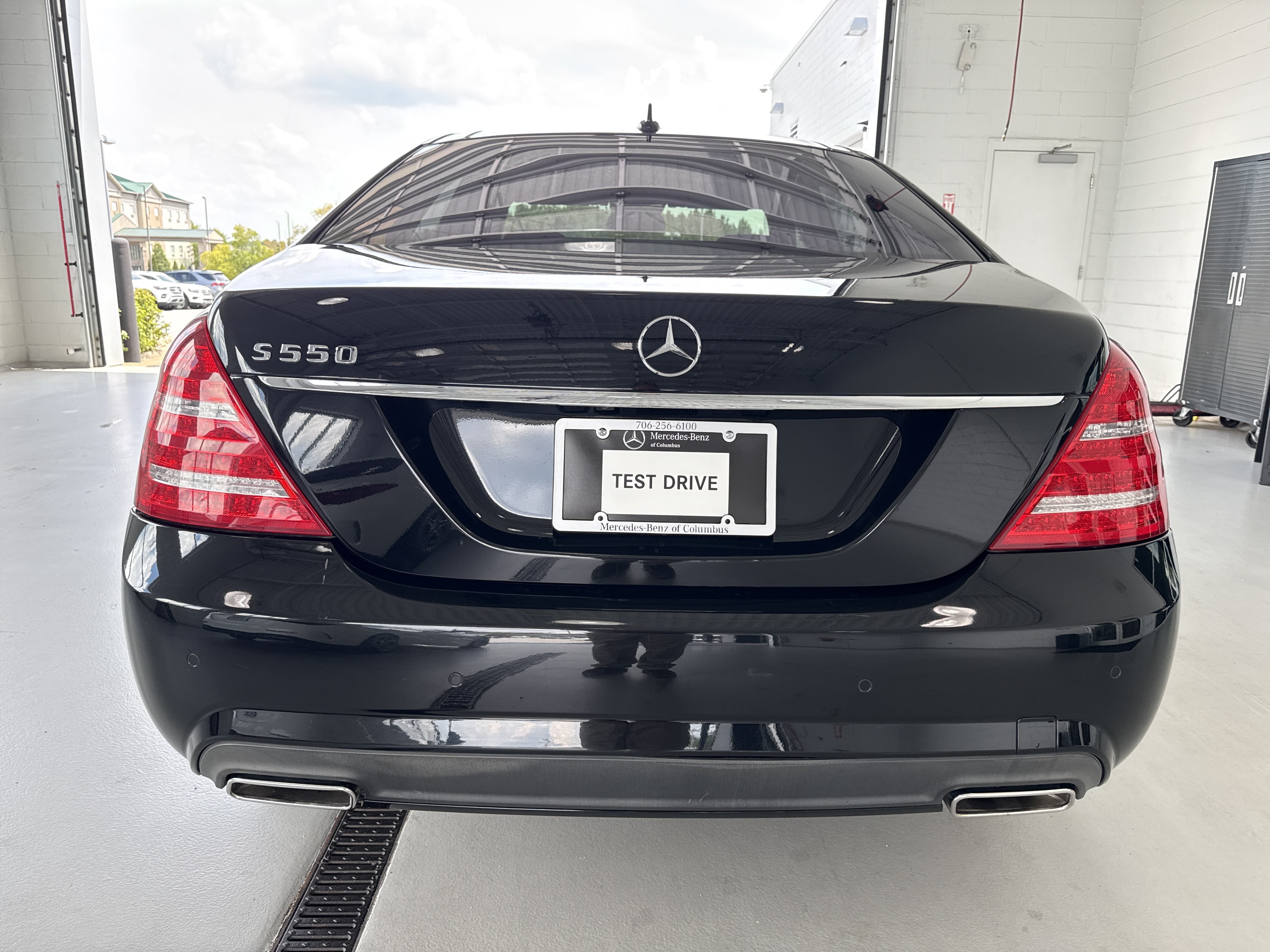 Used 2011 Mercedes-Benz S 550 image 9
