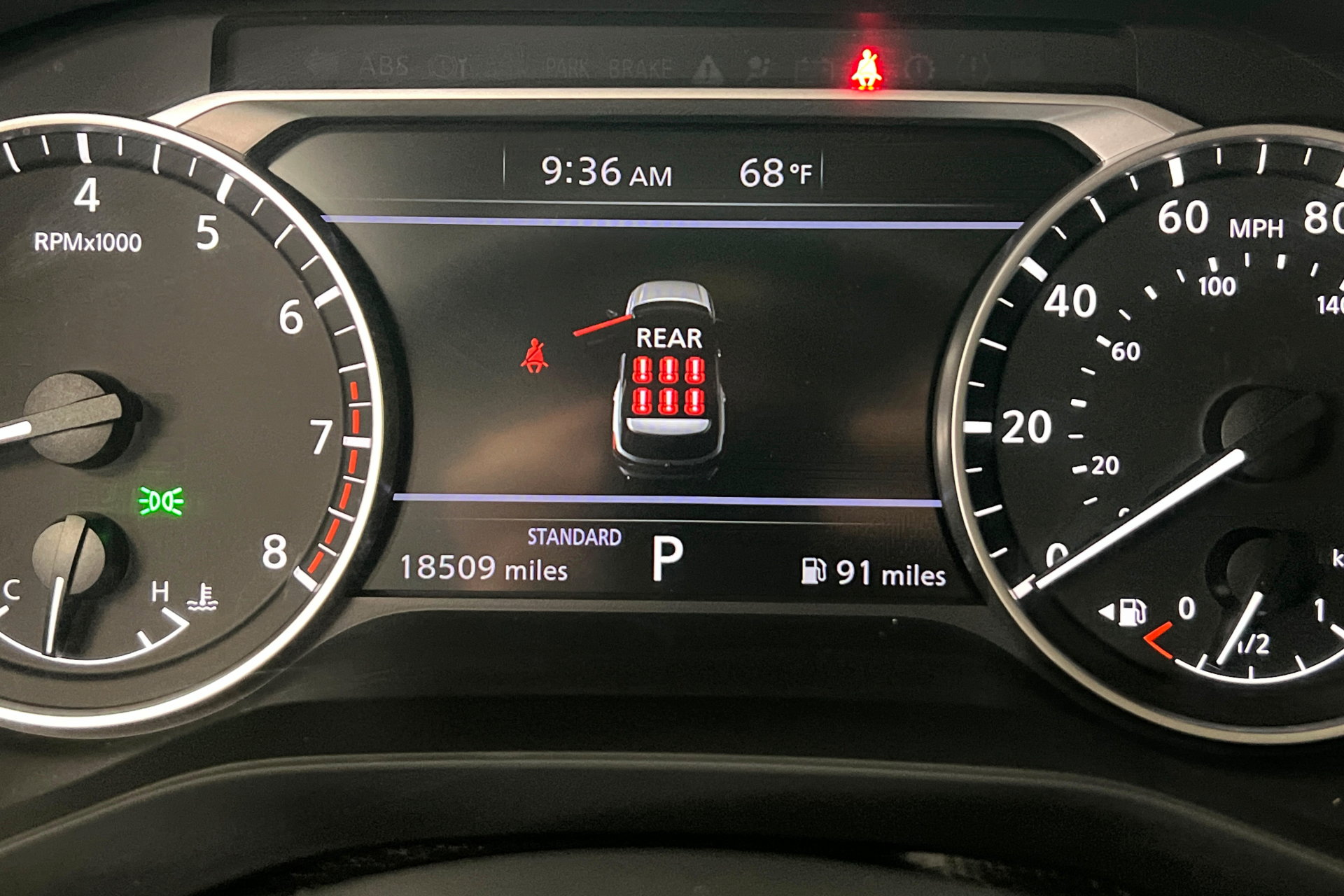 Used 2025 Nissan Pathfinder S FWD image 15