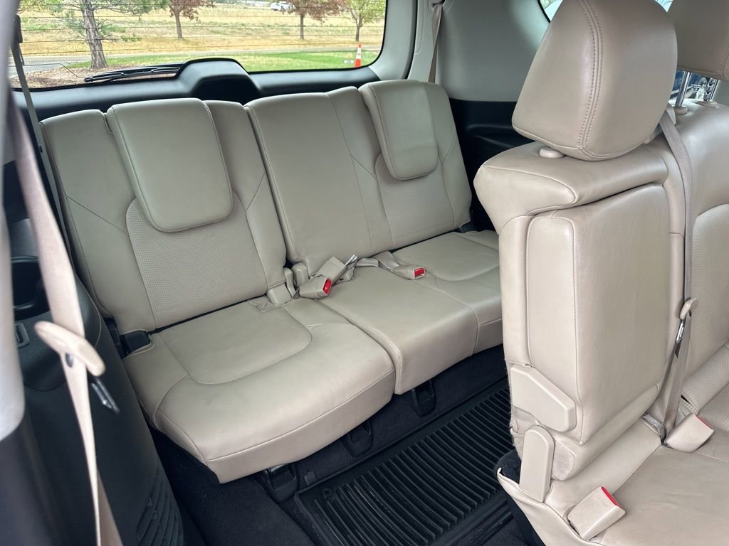 Used 2018 Nissan Armada Platinum image 30