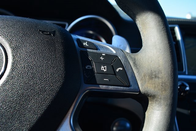 Used 2015 Mercedes-Benz ML 63 AMG 4MATIC image 37