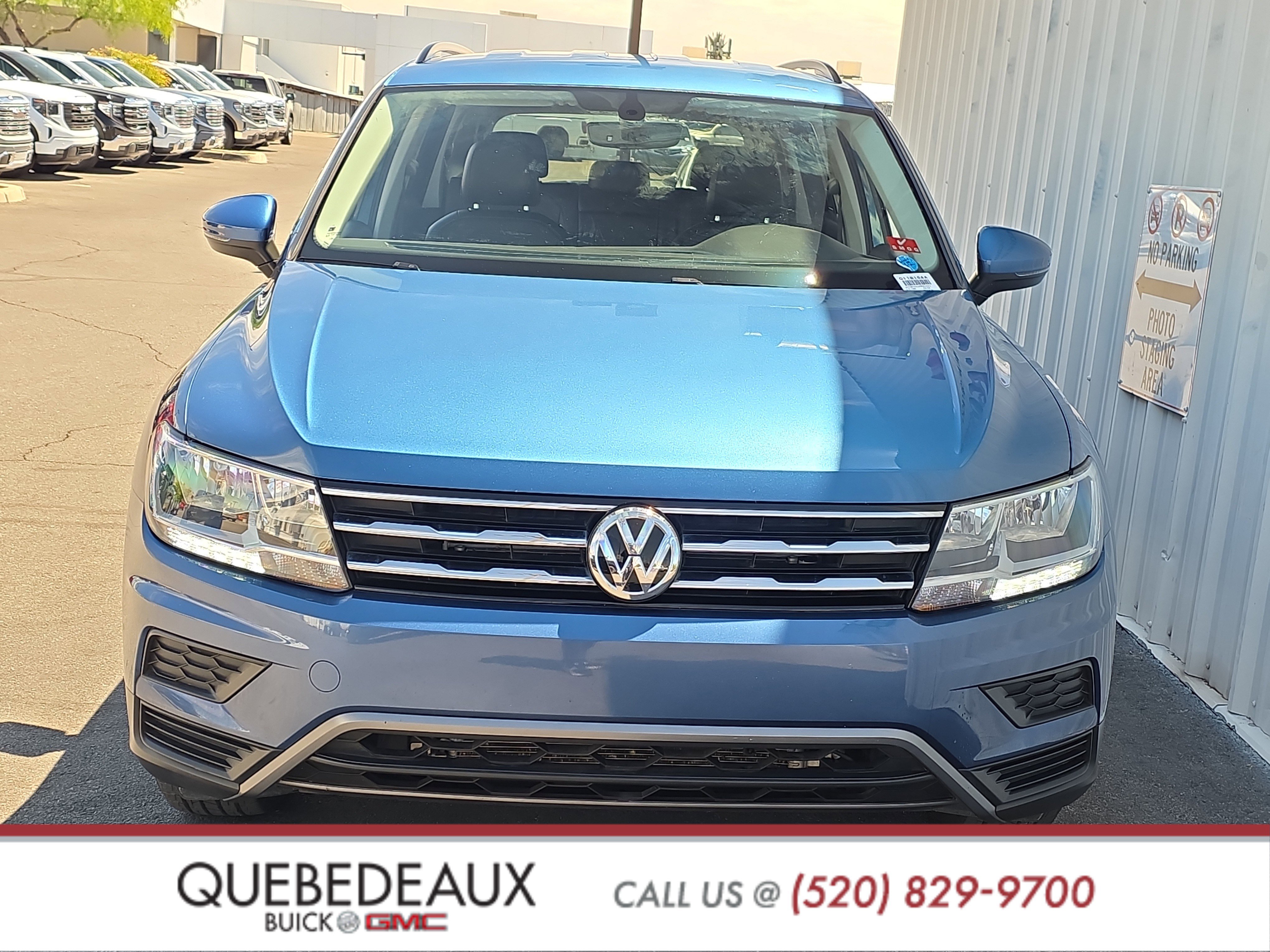 Used 2019 Volkswagen Tiguan SE FWD image 2