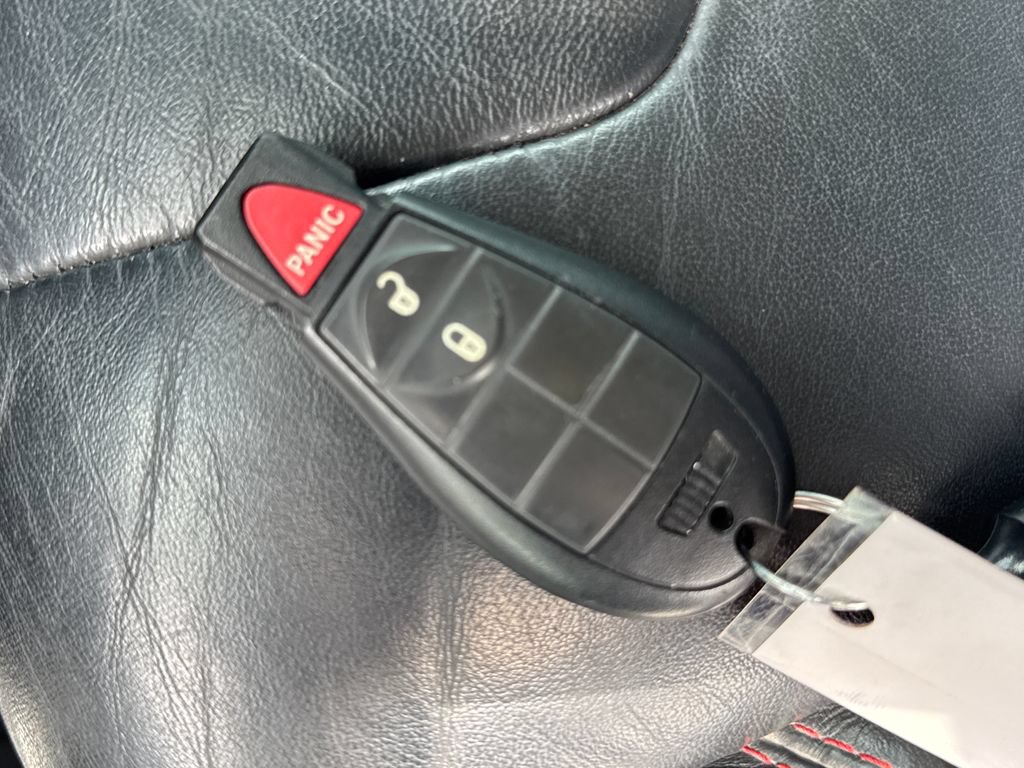 Used 2015 Jeep Cherokee Trailhawk w/ Leather Interior Group AWD/4WD image 37