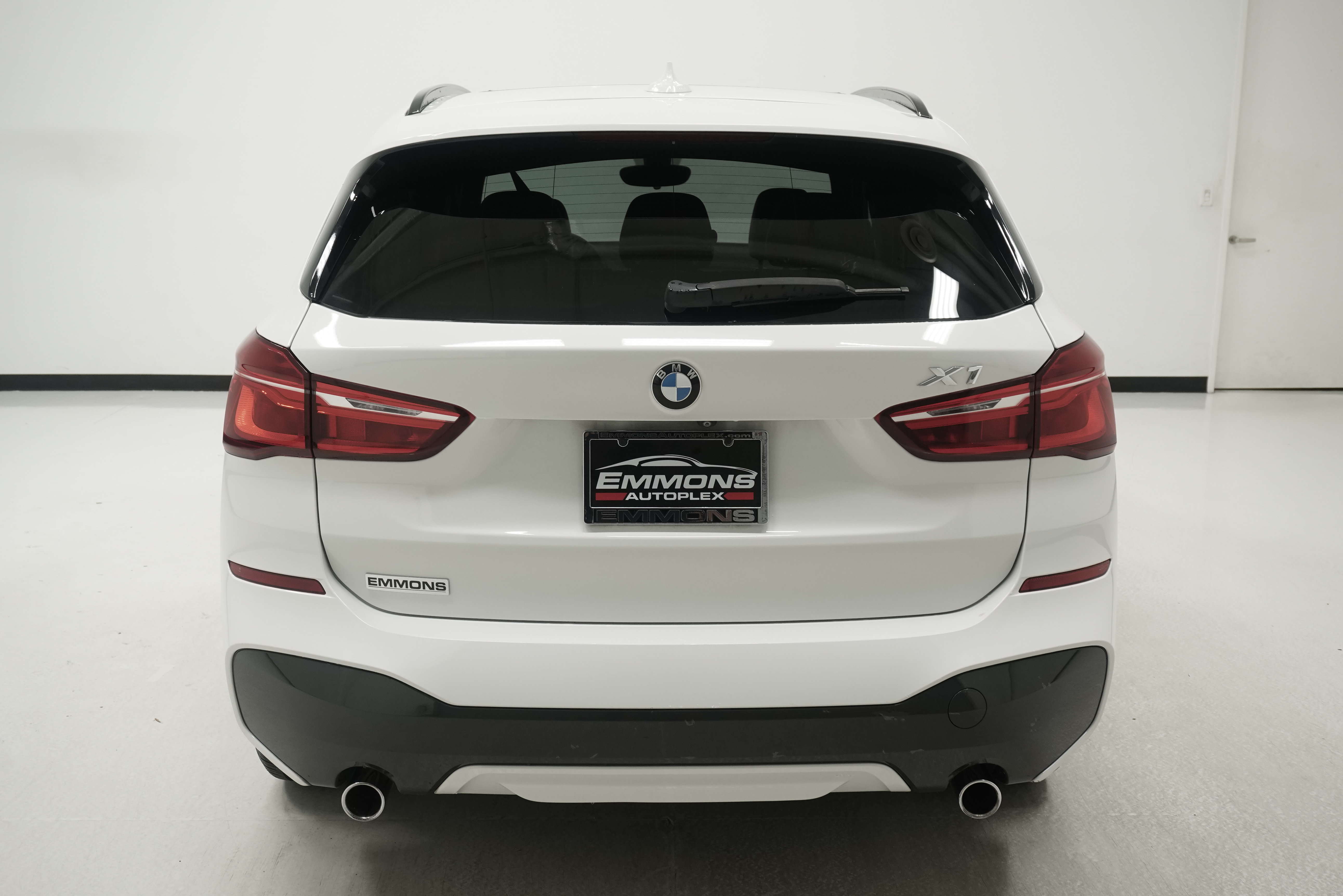 Used 2018 BMW X1 sDrive28i FWD image 3
