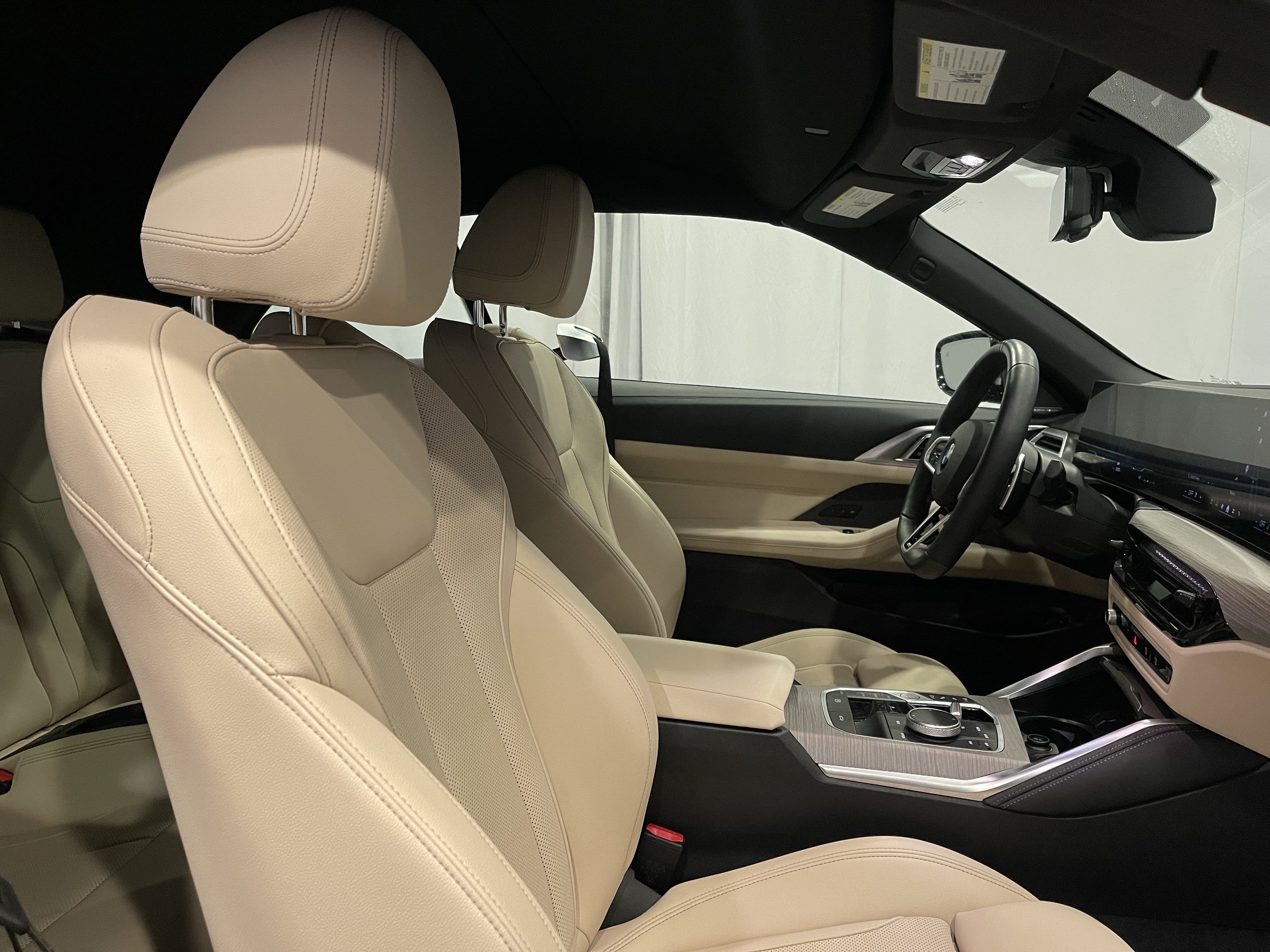 Used 2027 BMW 430i xDrive Convertible AWD/4WD image 15