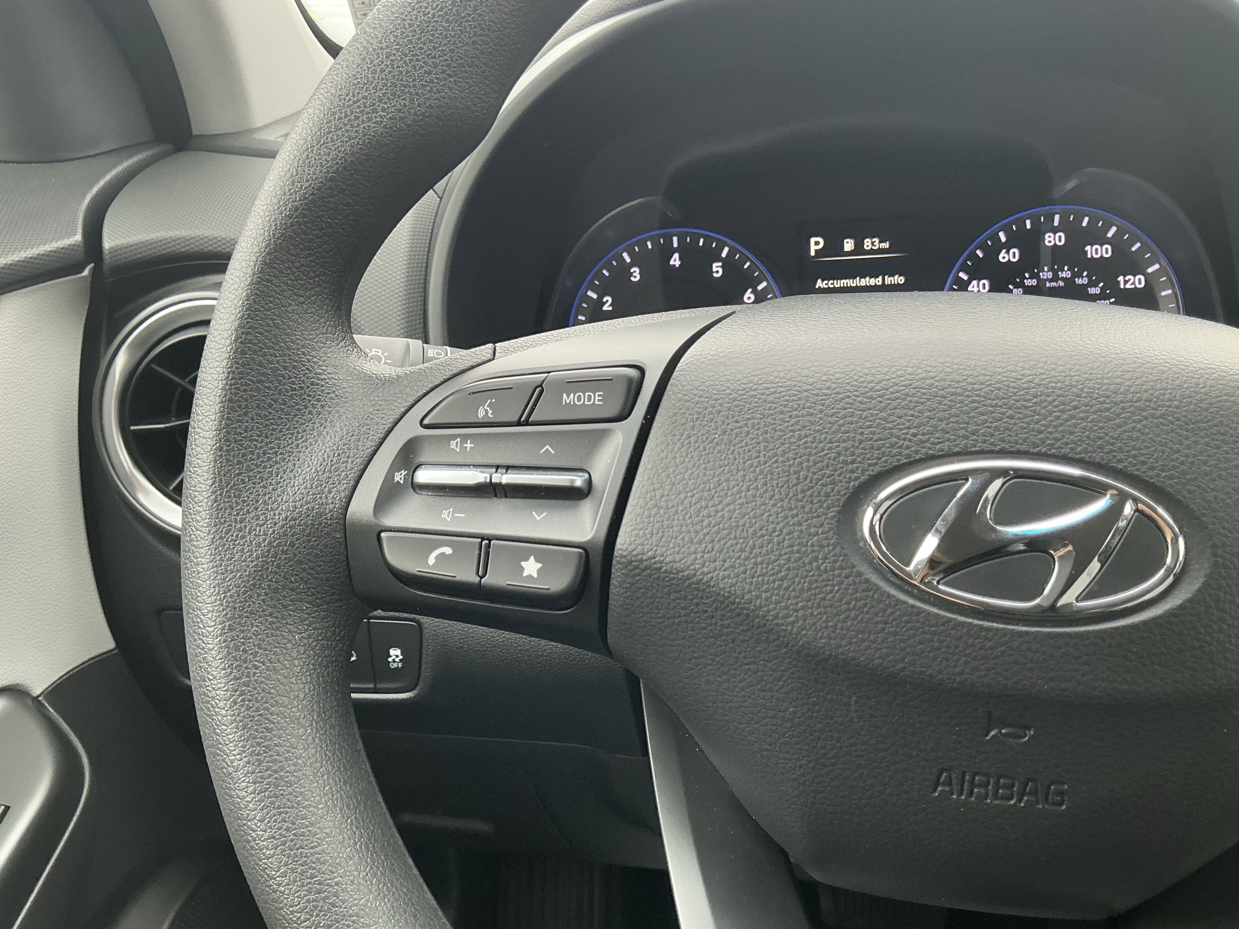 Used 2023 Hyundai Kona SEL image 18