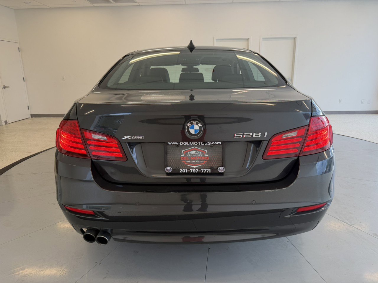 Used 2016 BMW 528i xDrive Sedan AWD/4WD image 50