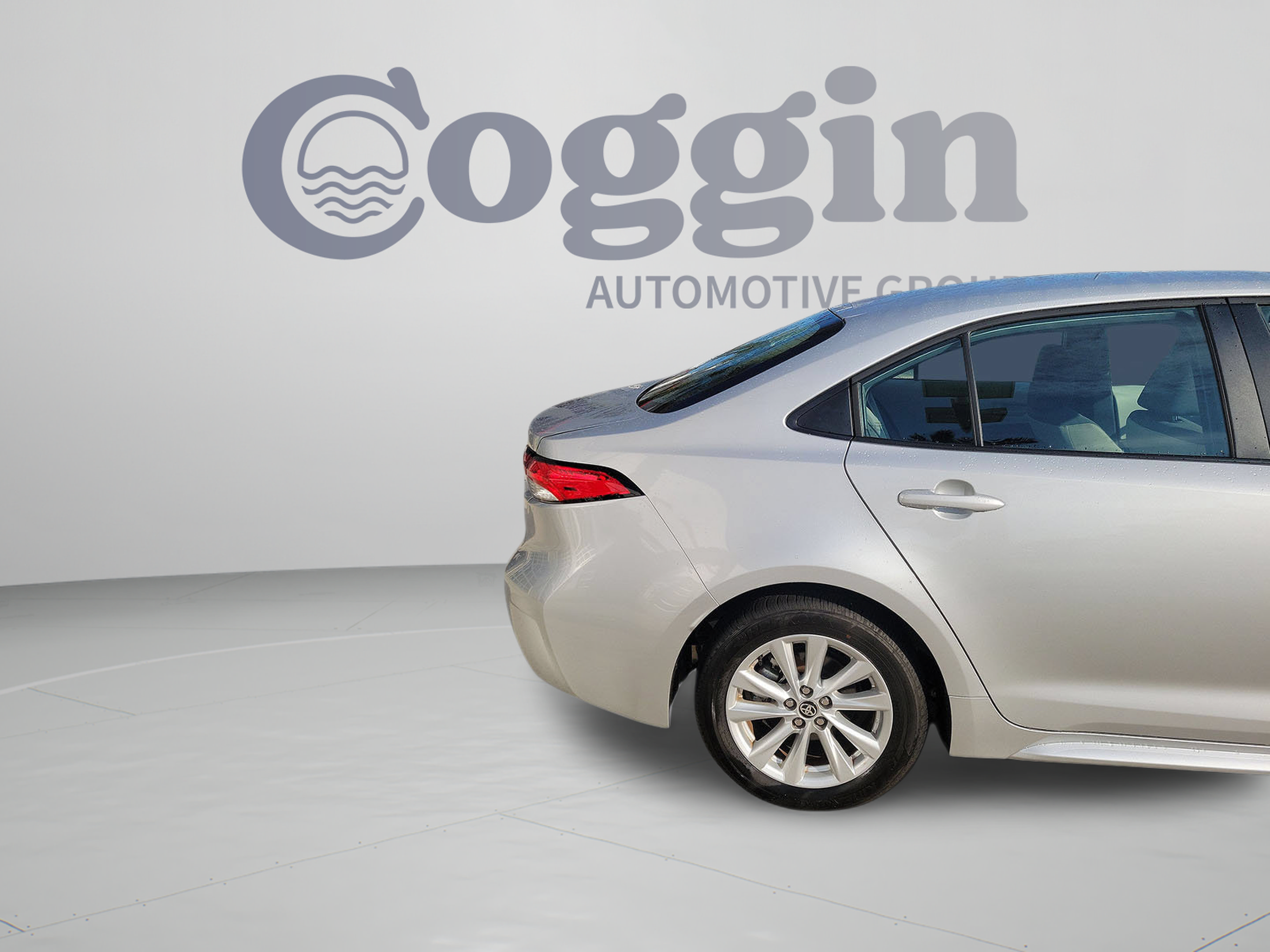 Certified 2026 Toyota Corolla LE w/ LE Premium Package FWD image 32