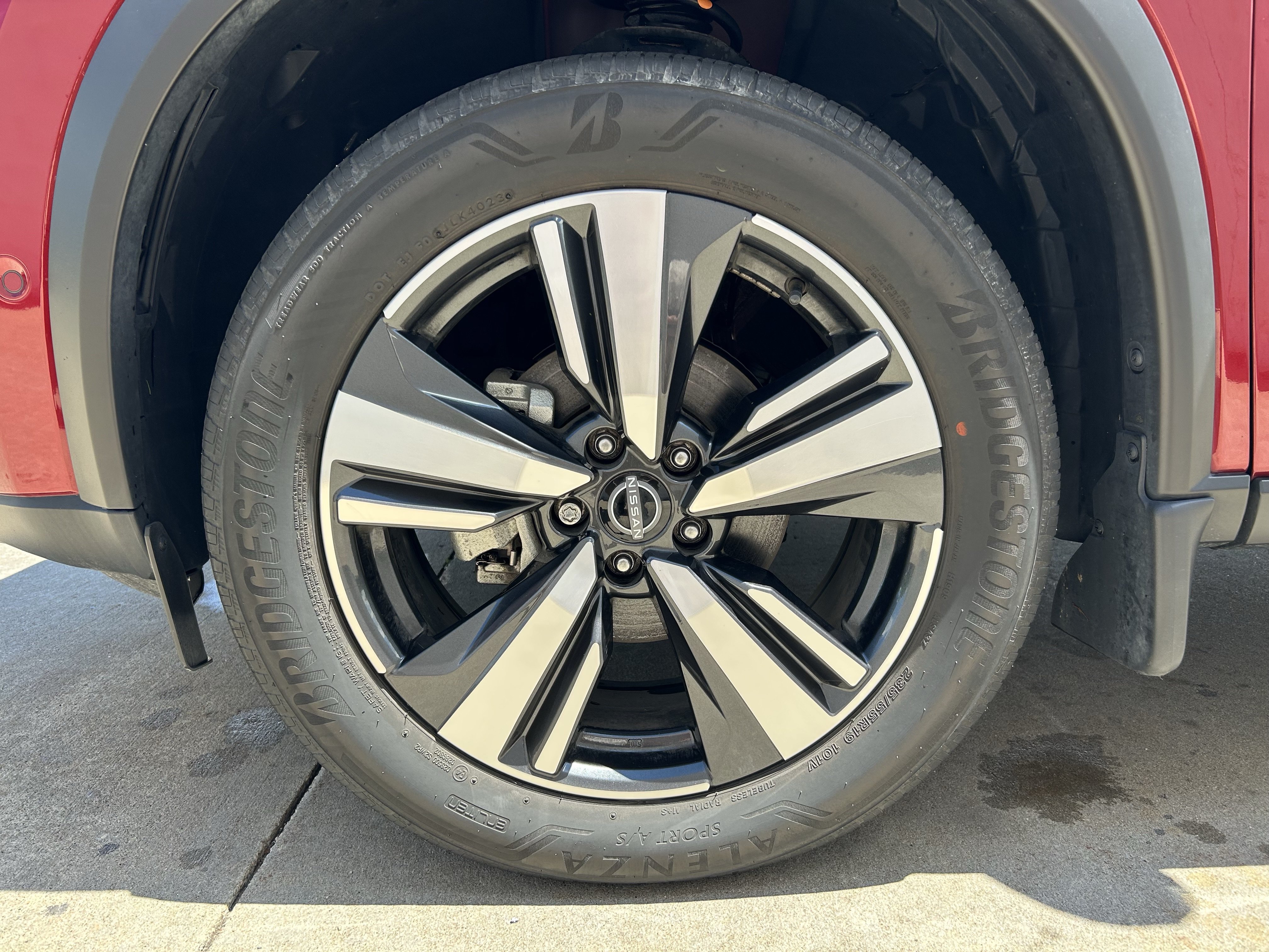 Used 2023 Nissan Rogue Platinum w/ Platinum Premium Package FWD image 11