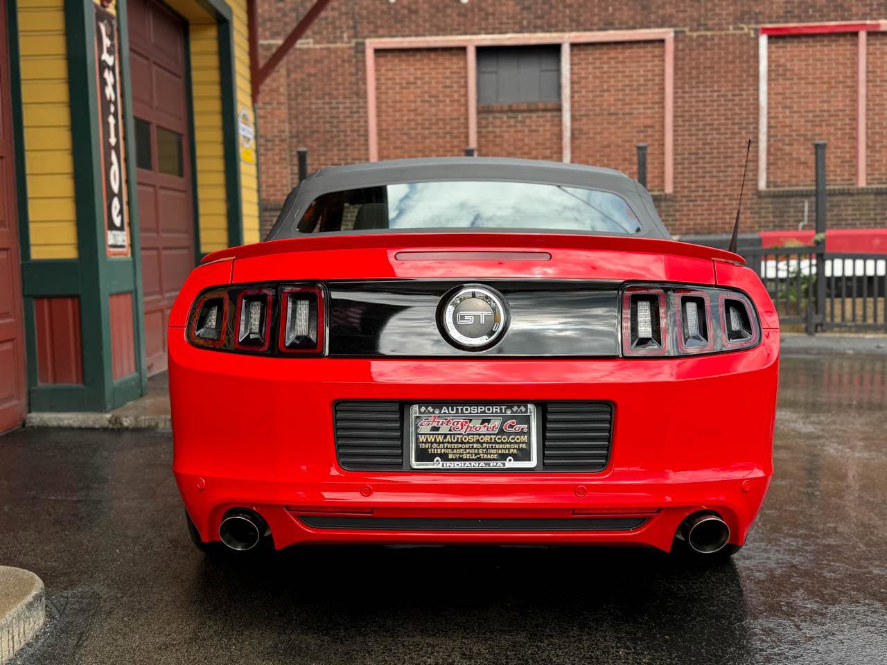 Used 2013 Ford Mustang GT w/ Security Pkg RWD image 7
