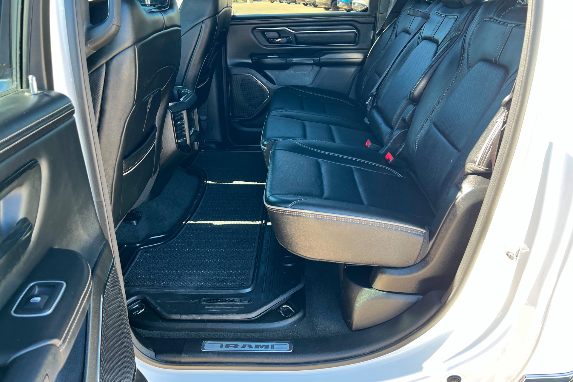 Used 2023 RAM 1500 Limited image 21