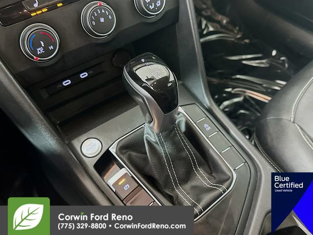 Used 2022 Volkswagen Taos SE FWD image 19