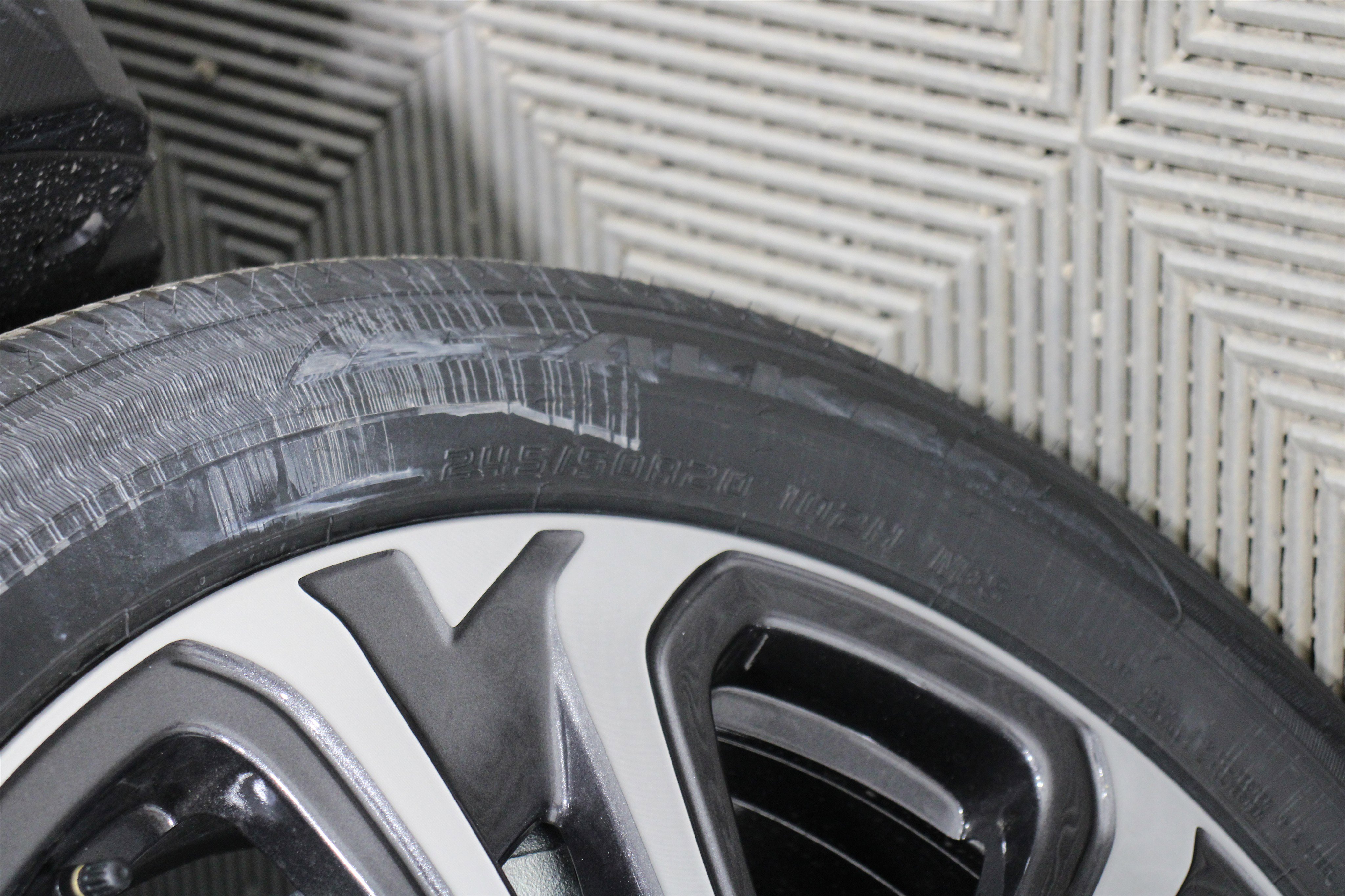 New 2025 Subaru Ascent Limited image 41