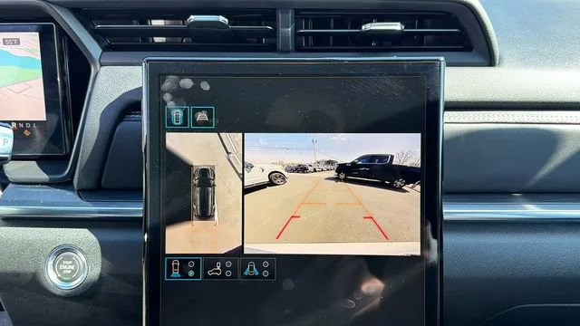New 2026 GMC Terrain Elevation w/ Elevation Premium Package AWD/4WD image 20