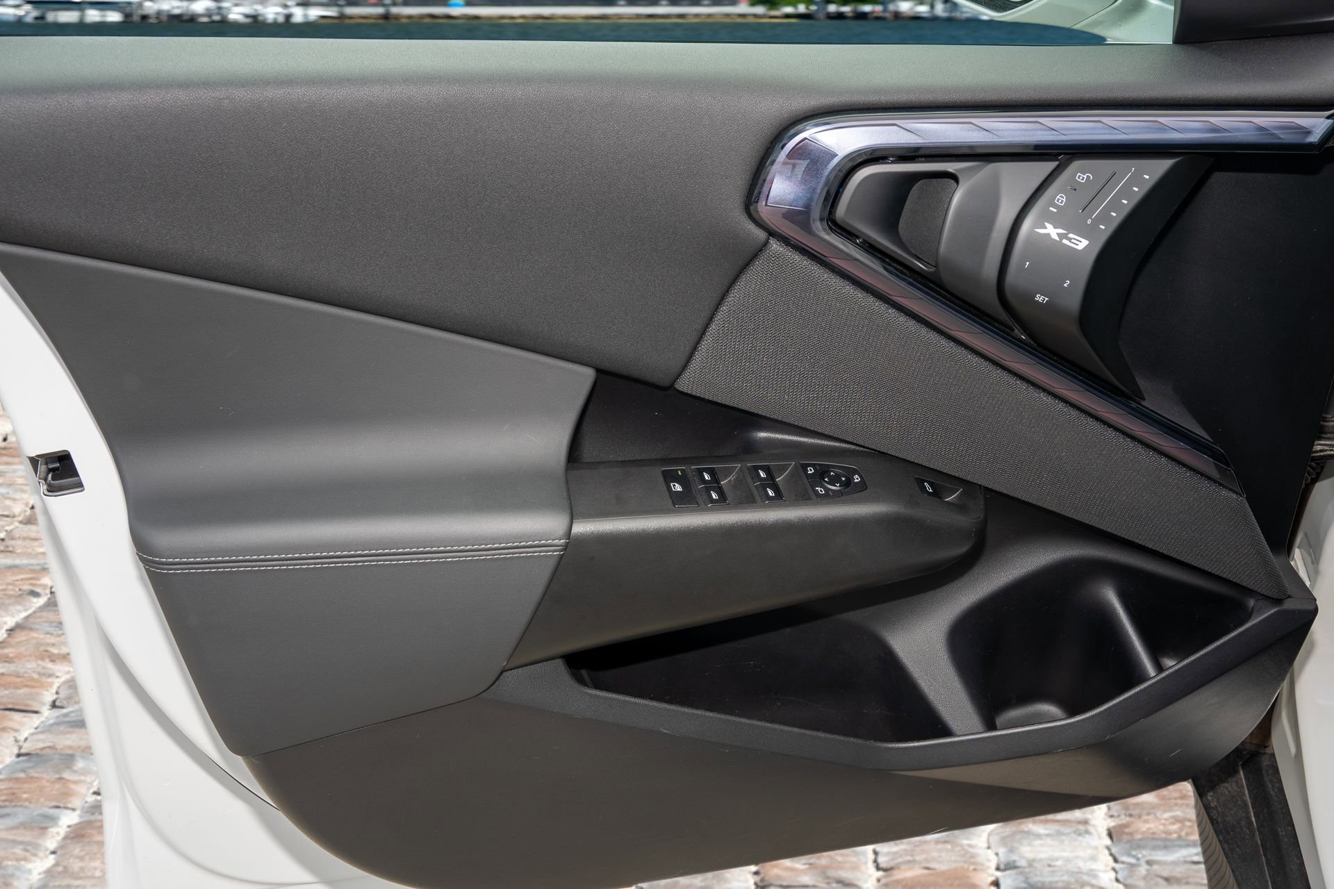 Used 2025 BMW X3 xDrive30i image 10