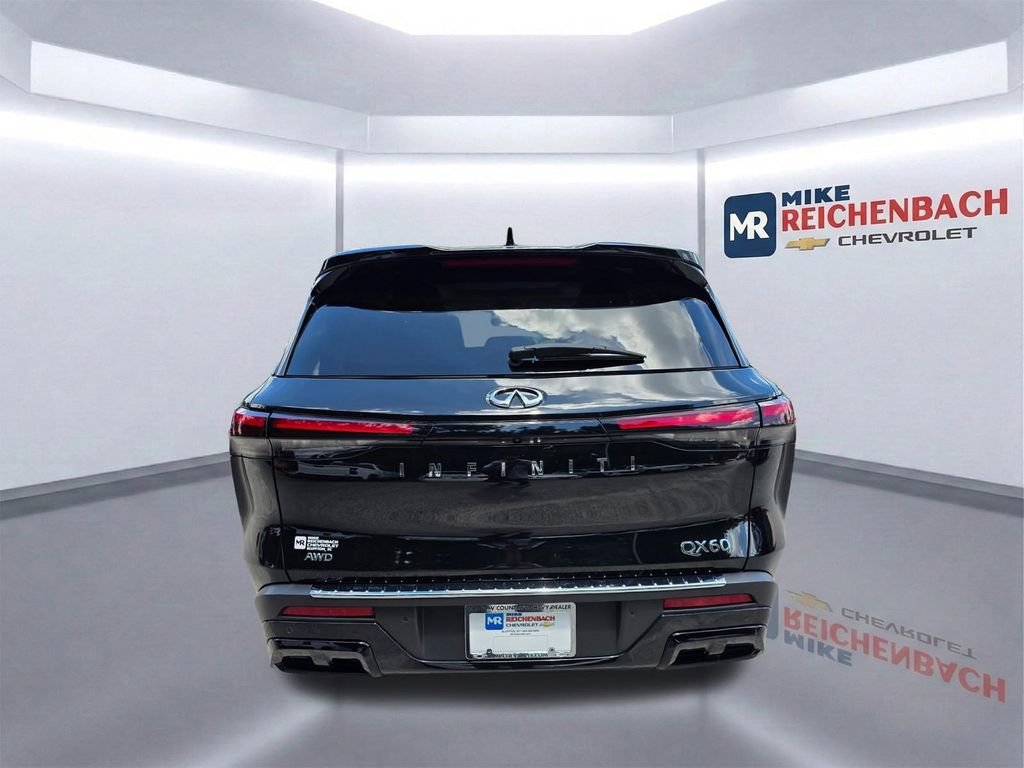 Used 2023 INFINITI QX60 Luxe w/ Performance Audio Package AWD/4WD image 5