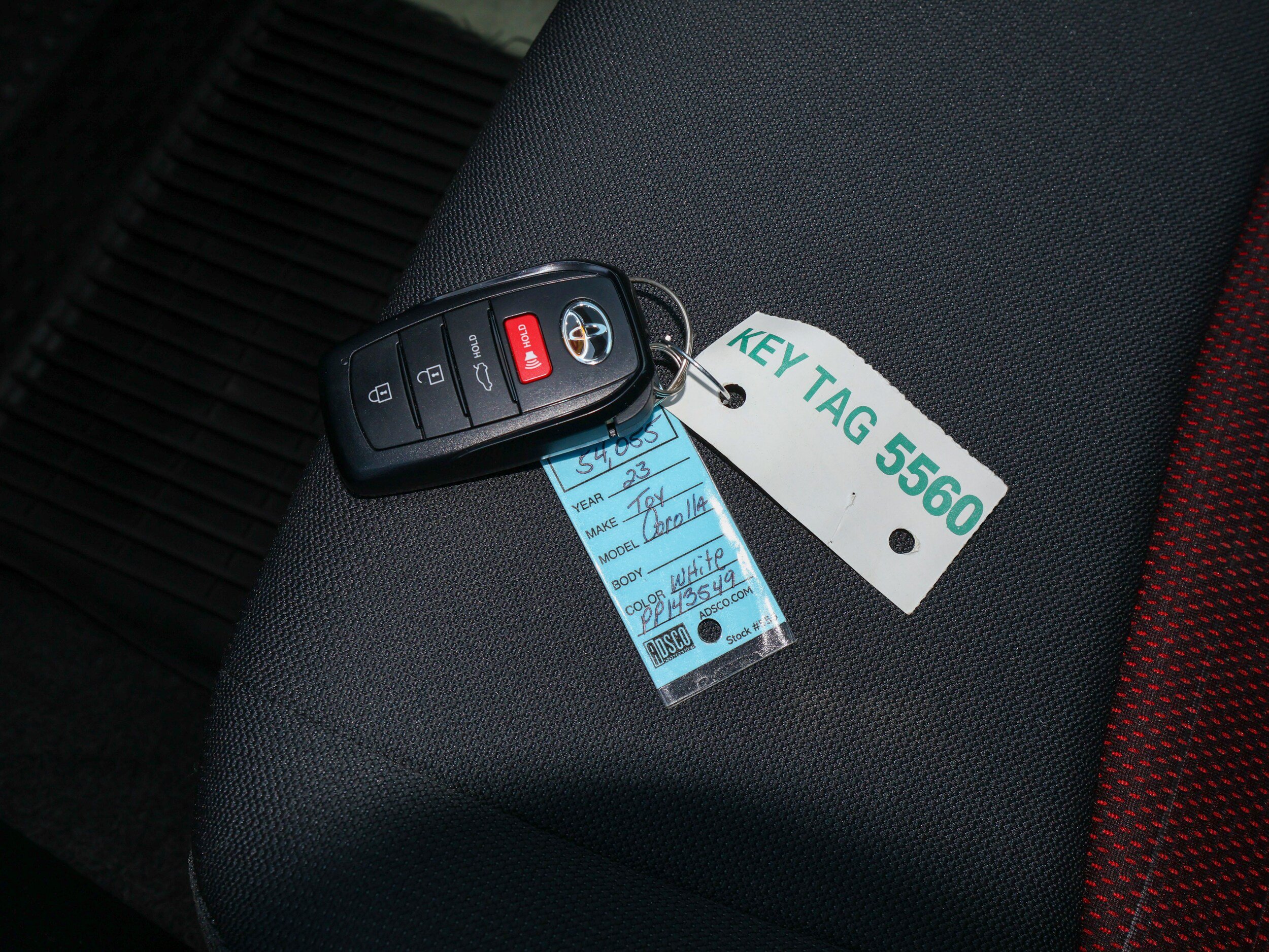 Used 2023 Toyota Corolla SE FWD image 23