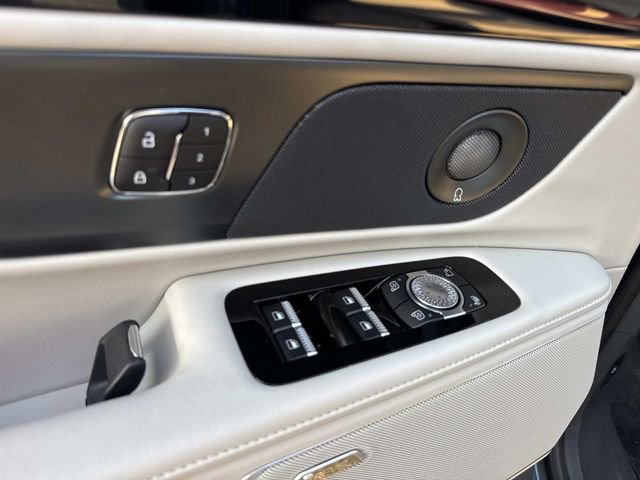 New 2026 Lincoln Nautilus Reserve w/ Jet Appearance Package AWD/4WD image 19