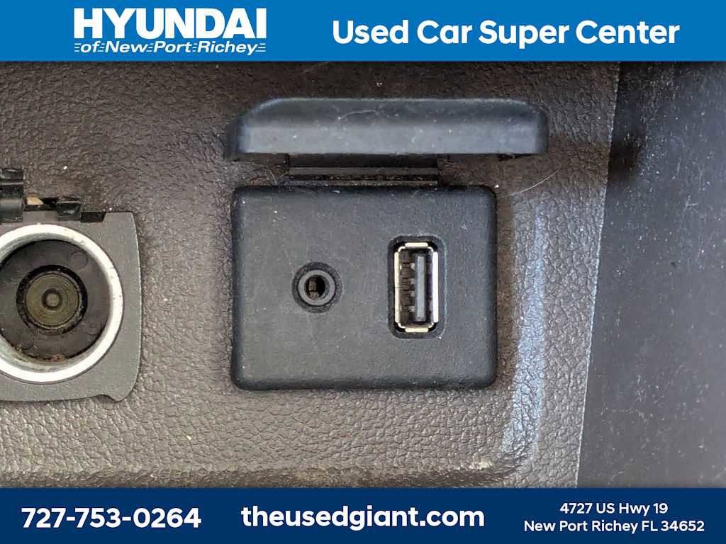 Used 2015 Buick Encore Leather image 24