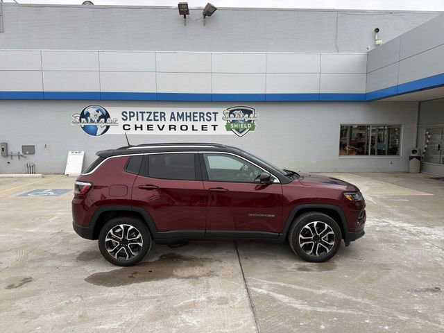 Used 2022 Jeep Compass Limited image 11