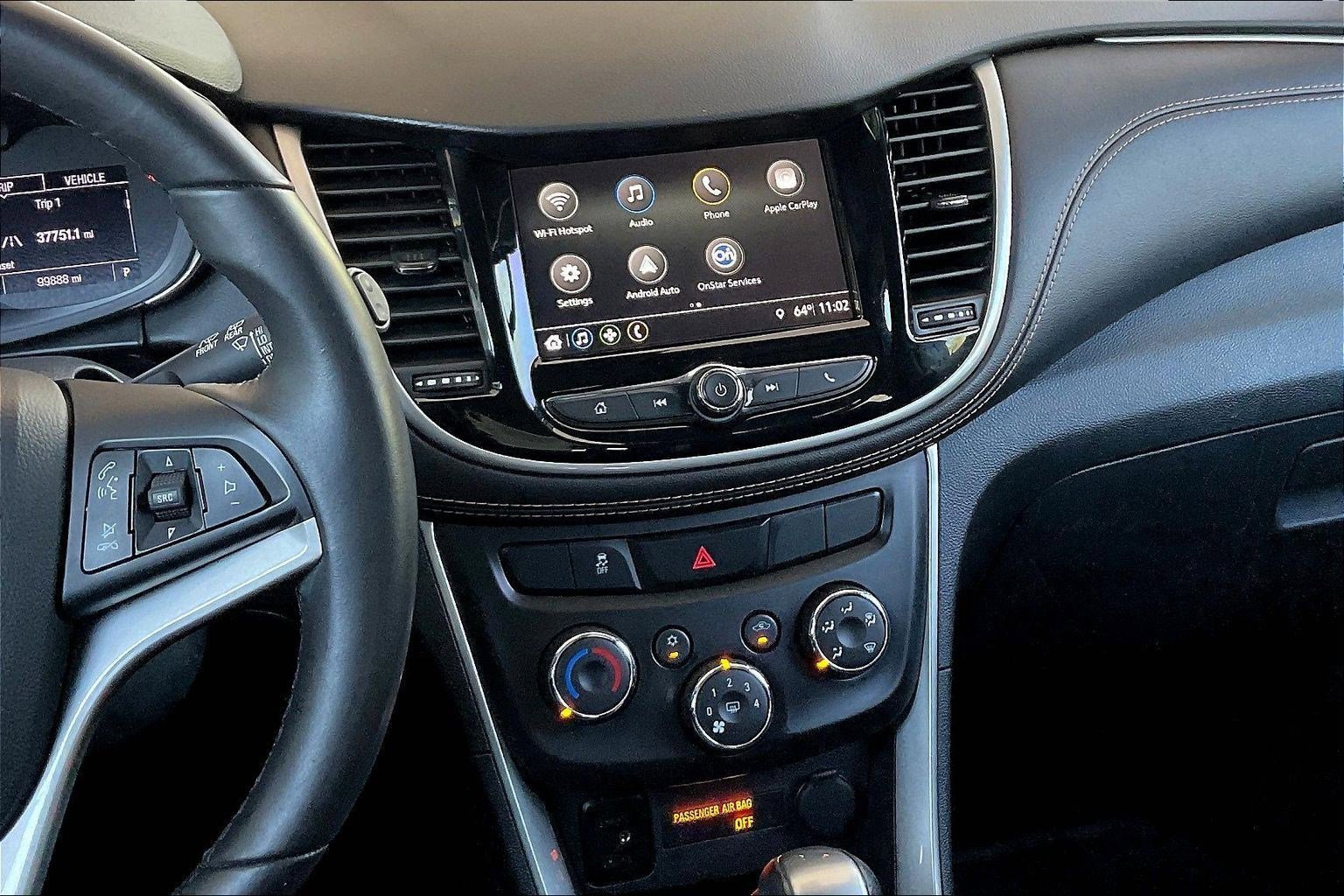 Used 2019 Chevrolet Trax LT w/ LT Convenience Package FWD image 9