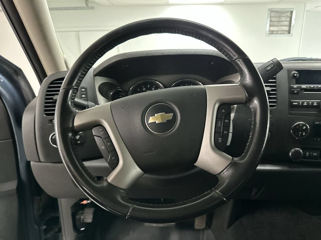 Used 2014 Chevrolet Silverado 2500 LT w/ Interior Plus Package AWD/4WD image 13