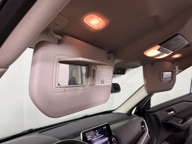 Certified 2026 Nissan Rogue SV FWD image 35