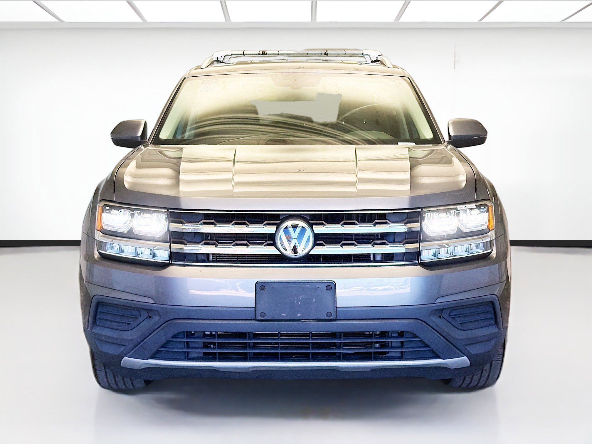 Used 2019 Volkswagen Atlas S image 2