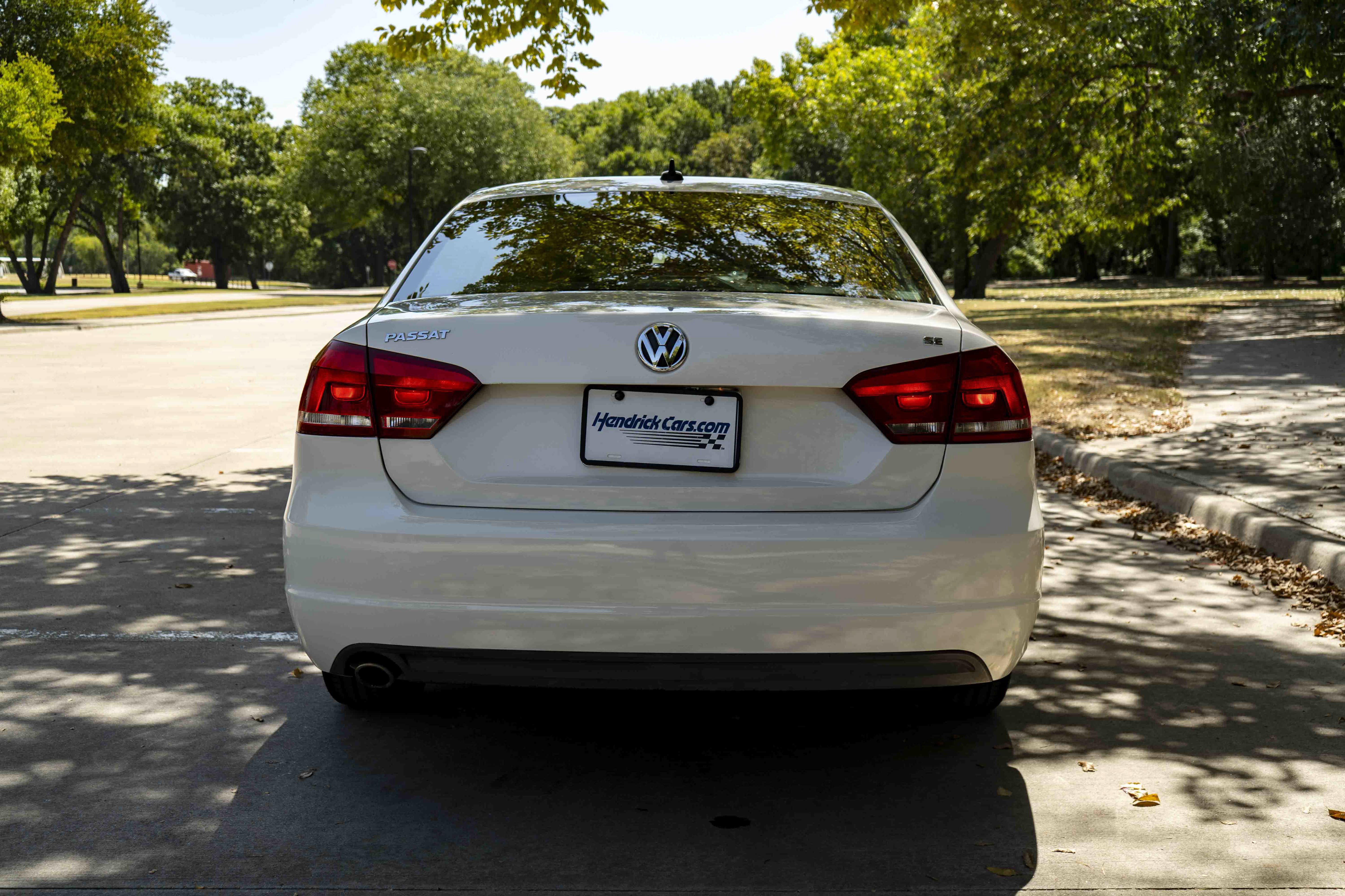 Used 2013 Volkswagen Passat 2.5 SE FWD image 8