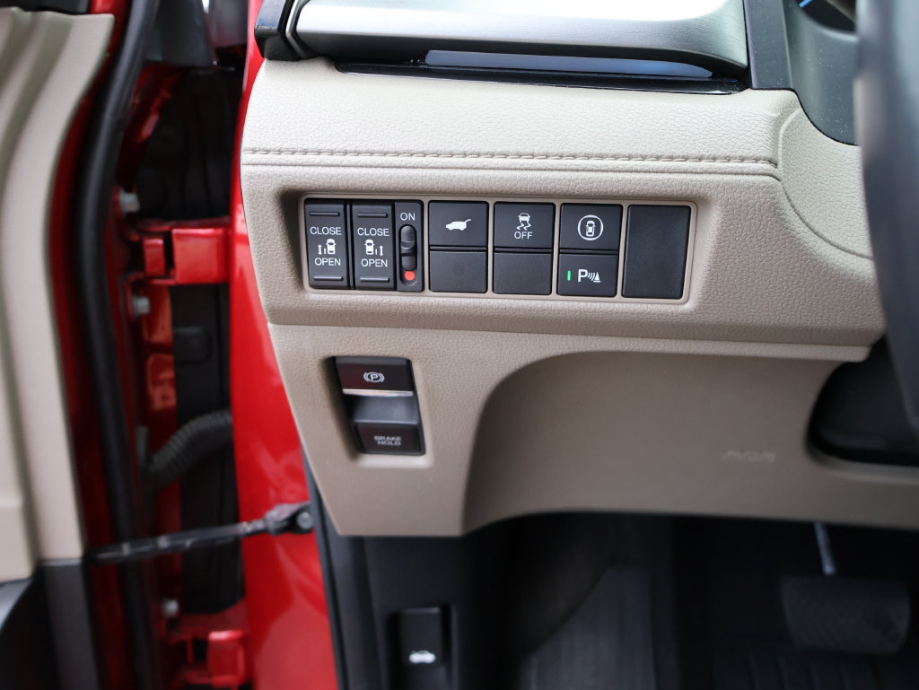 Certified 2023 Honda Odyssey Touring image 32