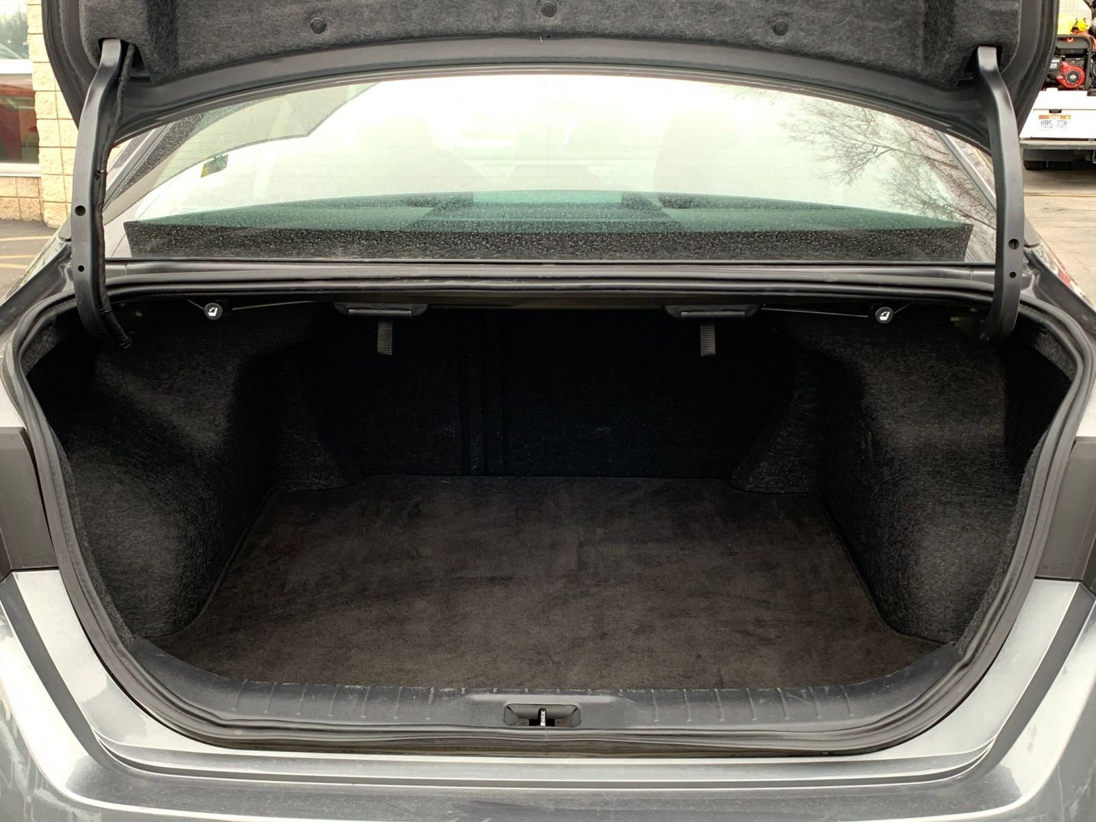 Used 2025 Nissan Altima 2.5 SV image 32