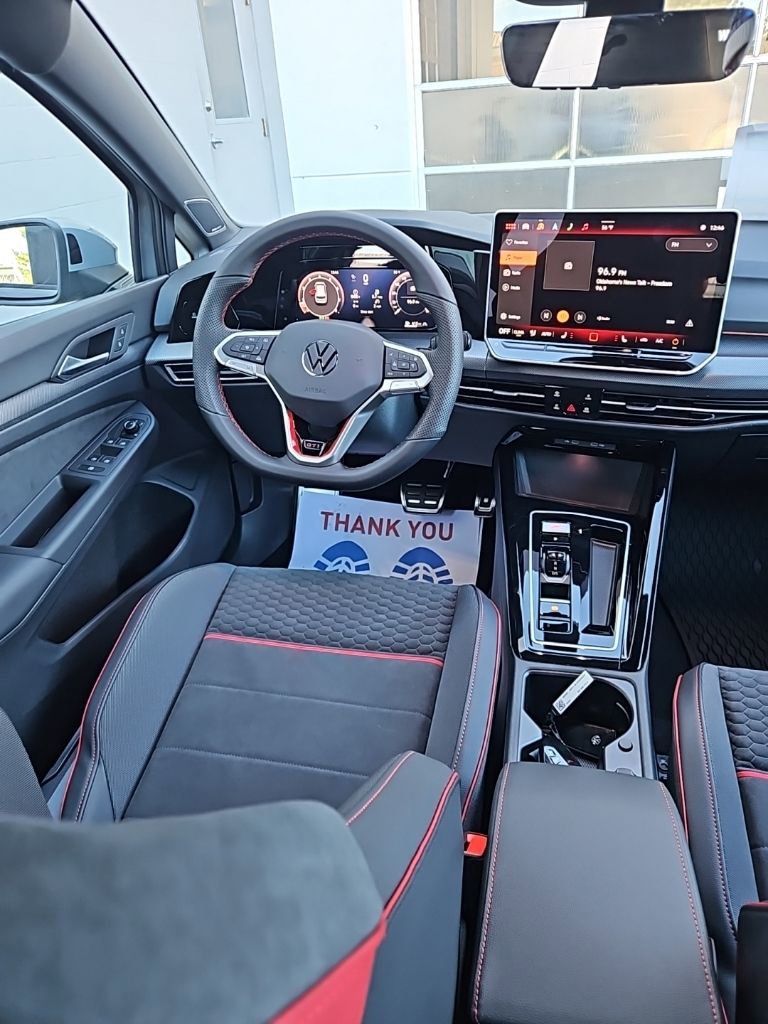New 2026 Volkswagen GTI SE FWD image 24