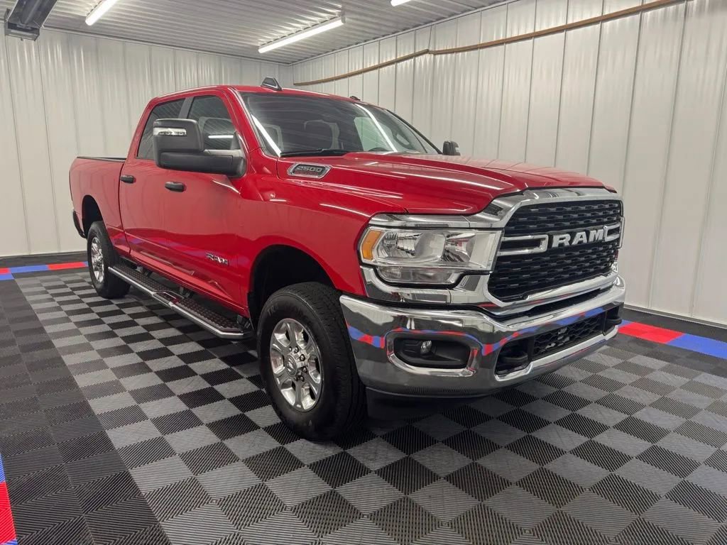 Used 2024 RAM 2500 Big Horn w/ Bed Utility Group image 2